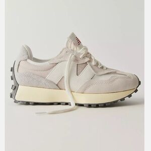 New Balance 327 Sneakers Shoes Sea Salt Rain Cloud Gray White Suede